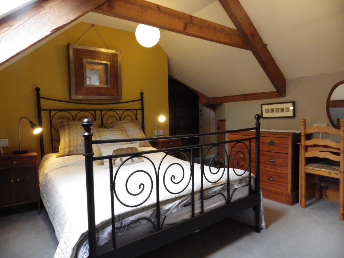 Ryvington Apartments Abergavenny Dış mekan fotoğraf