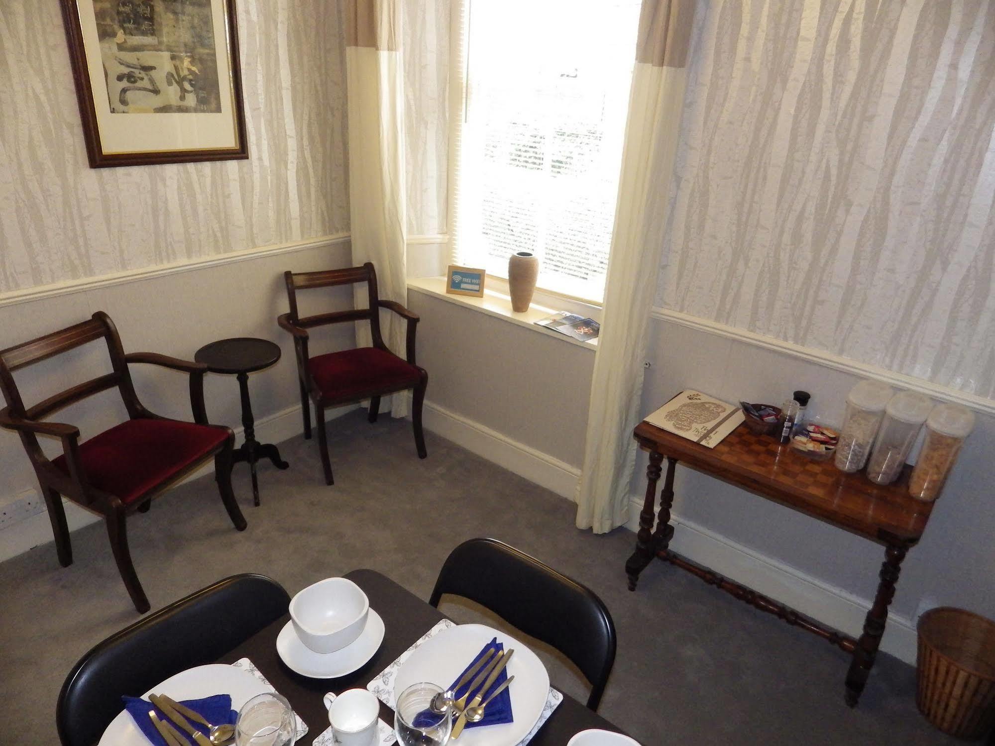 Ryvington Apartments Abergavenny Dış mekan fotoğraf